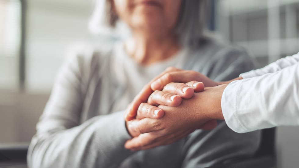 Come parlare di assistenza domiciliare con un genitore